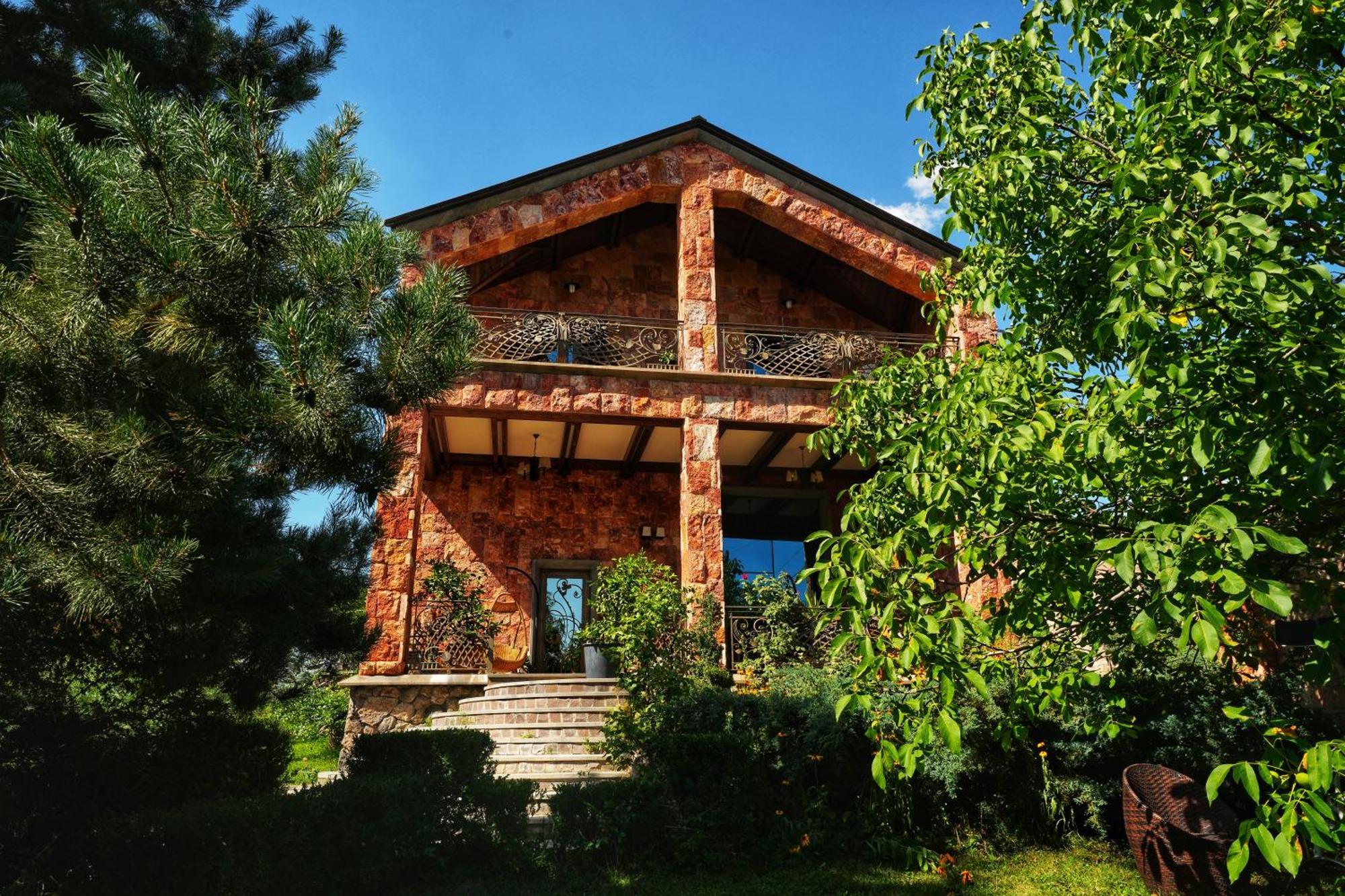 Ma Byurakan Exterior foto